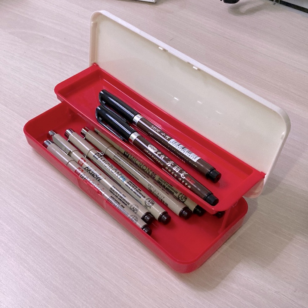 Double tiered plastic pencil case